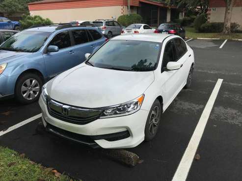 2016 Honda Accord LX (WHITE) for sale in Gainesville, FL