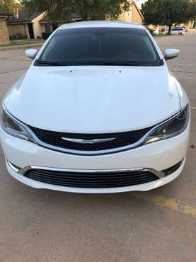 2016 Chrysler 200 Limited (52K Miles) White for sale in Wichita, KS
