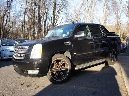 2008 Chevrolet Avalanche Base - cars & trucks - by owner - vehicle... for sale in Ramsey, NJ