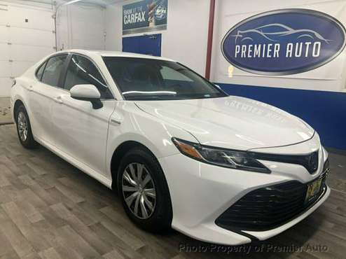 2018 TOYOTA CAMRY HYBRID LE WE FINANCE - cars & trucks - by dealer -... for sale in Palatine, IL