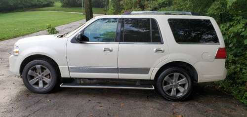 2007 Lincoln Navigator Ultimate 4x4 for sale in Arnold, MO
