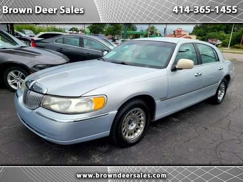 1998 Lincoln Town Car Executive for sale in milwaukee, WI