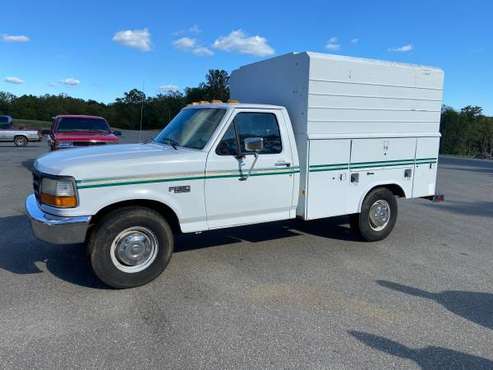 1995 Ford F350 with Enclosed Service Body for sale in Ararat, NC