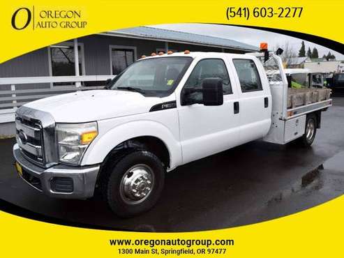 2013 Ford F350 Super Duty Crew Cab Flatbed Utility - ONLY 39k for sale in Springfield, OR