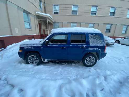 2009 Jeep Patriot 4x4 - cars & trucks - by owner - vehicle... for sale in Fort Wainwright, AK