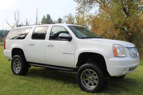 LIFTED -- 2007 GMC YUKON XL 2500 4x4 SLT ----- for sale in Sweet Home, OR