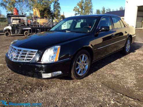 2011 Cadillac DTS DTS (1024) for sale in Ortonville, MI