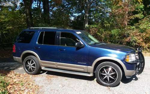 Ford Explorer Eddie Bauer- 2004- 3rd Row Seat! AWD! Crash Bar! for sale in Baltimore, MD