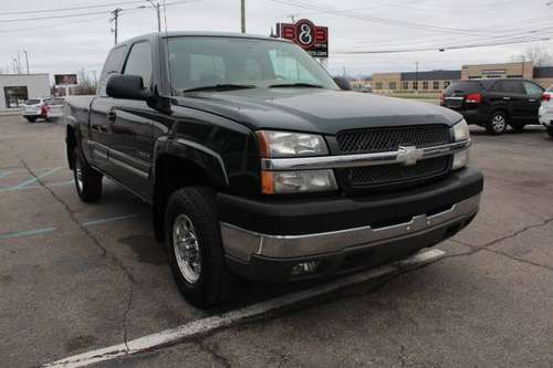 2003 Chevrolet Silverado 2500HD LT 4x4 Extended Cab - Clean - cars for sale in Mount Clemens, MI