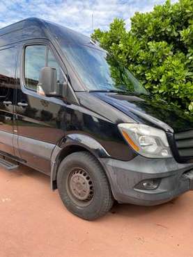 Mercedes sprinter passenger van for sale in Hialeah, FL