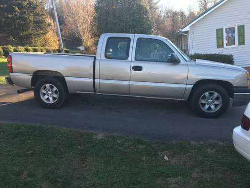 2004 Chevy Silverado - cars & trucks - by owner - vehicle automotive... for sale in Unicoi, TN