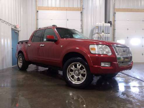 2007 FORD EXPLORER SPORT TRAC LIMITED 4WD V8 PICK-UP, SHARP - SEE PICS for sale in GLADSTONE, WI