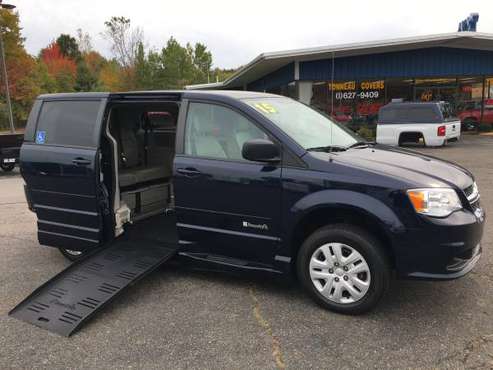 2015 Dodge Caravan Wheelchair Accessible Handicap Ramp Van for sale in East Windsor, CT