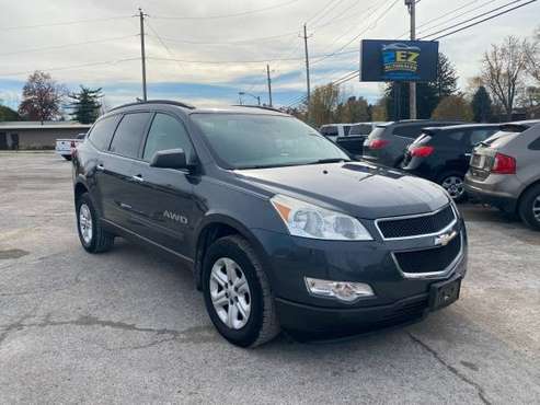 2011 CHEVROLET TRAVERSE LS AWD - - by dealer - vehicle for sale in Indianapolis, IN