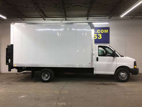 2014 Chevrolet Express Cutaway 14 FT Supreme Box w/Tommy Liftgare -... for sale in Arlington, TX