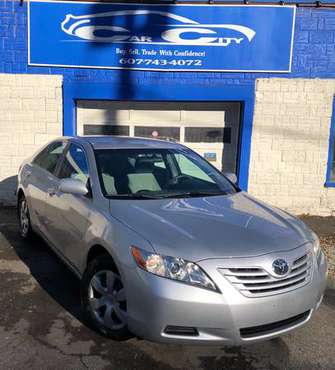 2009 TOYOTA CAMRY LE *GREAT MPG *RELIABLE SEDAN* for sale in binghamton, NY