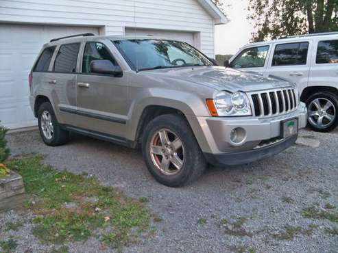 4x4 2007 Jeep Cherokee Laredo - cars & trucks - by owner - vehicle... for sale in New Castle, OH