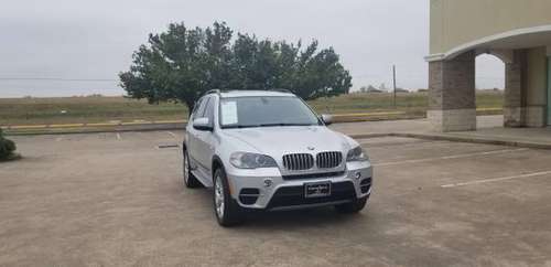 2013 BMW X5 XDRIVE35i 3RD ROW SEATS - cars & trucks - by owner -... for sale in Houston, TX
