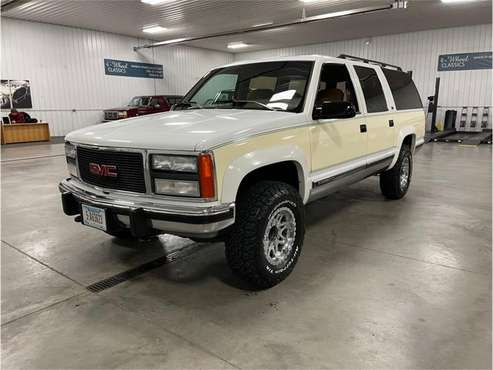 1993 GMC Suburban for sale in Holland , MI