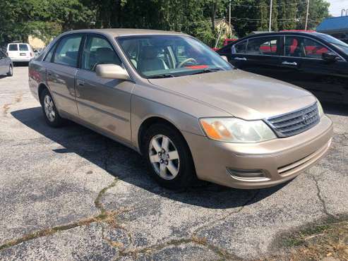 2001 Toyota Avalon 135 k miles for sale in Fort Wayne, IN