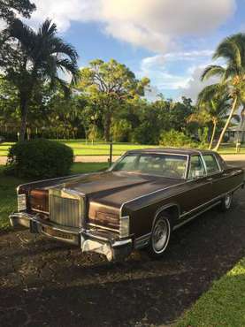 1977 Lincoln Continental Town car for sale in Delray Beach, FL