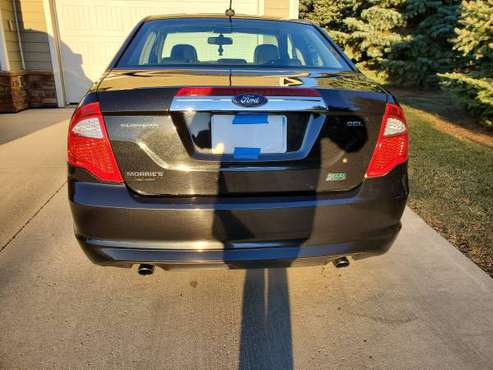 2010 Ford Fusion SEL - cars & trucks - by owner - vehicle automotive... for sale in Spirit Lake, IA