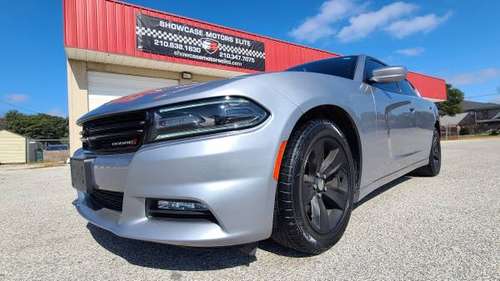 2016 Dodge Charger/Super Clean/Only 70k miles for sale in San Antonio, TX