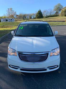2012 Chrysler Town & Country - cars & trucks - by owner - vehicle... for sale in Clarksville, TN