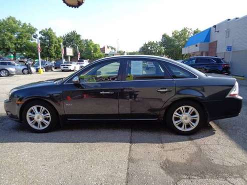 * 2008 Mercury Sable Premier ~ Low Mileage ~ Nice Driver ! for sale in Howell, MI