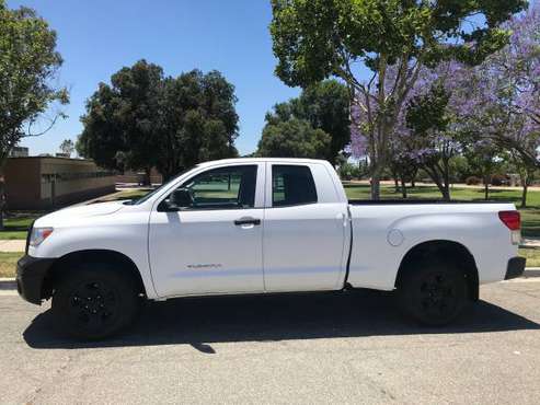 **2013 TOYOTA TUNDRA SR5 4X4 ONLY 86K MILES CLEAN TITLE for sale in Jurupa Valley, CA