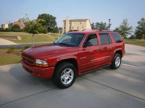2003 dodge durango 4wd r/t 5 9 v8 (149K) hwy mi loaded - cars & for sale in Riverdale, GA
