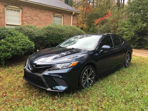 2019 Toyota Camry SE - cars & trucks - by owner - vehicle automotive... for sale in Marietta, GA