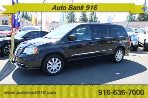 2014 Chrysler Town and country Touring.Loaded.Warranty.Financing for sale in Rancho Cordova, CA