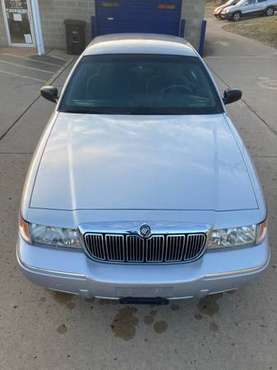 2000 mercury grand marquis - - by dealer - vehicle for sale in Alton, MO