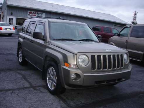 2007 Jeep Patriot Sport 4X4 - cars & trucks - by dealer - vehicle... for sale in New Cumberland, PA