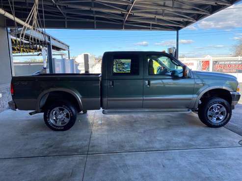 2004 FORD F-250 KING RANCH CREW CAB 4 WHEEL DRIVE . - cars & trucks... for sale in West Long Branch, NJ