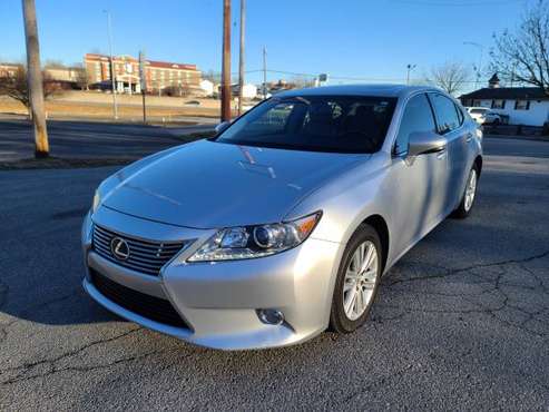 14 Lexus ES350 94k miles clean title for sale in Overland Park, MO