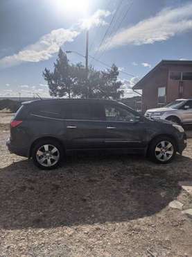 Chevy Traverse 2009 LTZ lightly used great family car - cars &... for sale in Albuquerque, NM