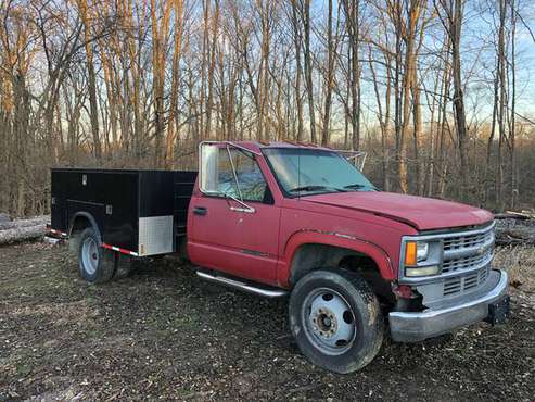 1994, 3500HD 6 5 Diesel Chevy for sale in Williamsburg, OH