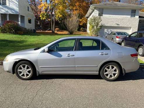 2004 Honda Accord - cars & trucks - by owner - vehicle automotive sale for sale in Mineola, NY