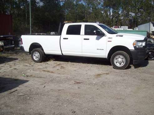 2021 Dodge Ram 2500 Crew Cab, Tradesman, 4x4 RTR 1124566-03 - cars for sale in Jacksonville, FL
