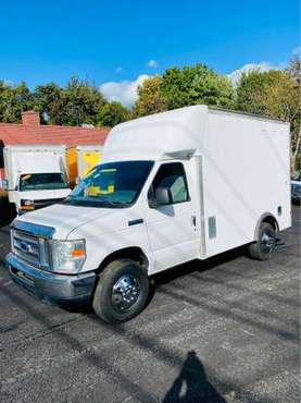 2008 Ford E350SD CUTAWAY BOX TRUCK - - by dealer for sale in Monroe, NY