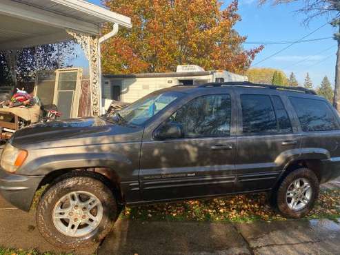 2000 jeep grand cherokee limited for sale in Hibbing, MN