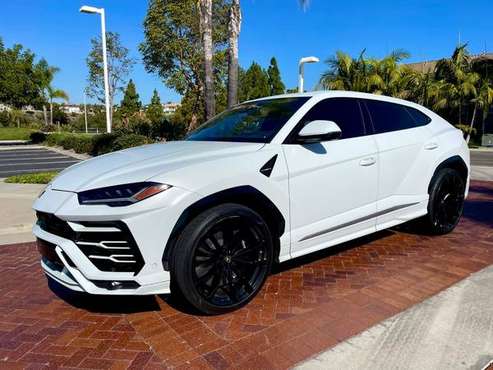 2020 LAMBORGHINI URUS FULLY LOADED AWESOME COLOR COMBO SRT8 - cars for sale in San Diego, CA
