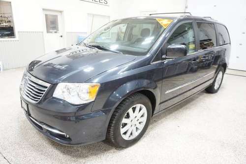 Low Miles/Backup Camera/Seats Seven 2014 Chrysler Town and for sale in Ammon, ID