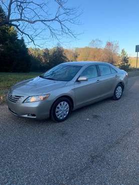 2008 toyota camry LE - cars & trucks - by owner - vehicle automotive... for sale in Tupelo, MS