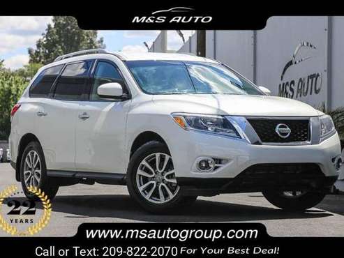 2015 Nissan Pathfinder SV suv Pearl White - - by for sale in Sacramento , CA
