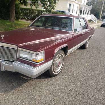 1992 Cadillac Fleetwood Brougham sedan - cars & trucks - by owner -... for sale in Bridgeport, NY