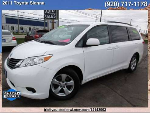 2011 TOYOTA SIENNA LE 8 PASSENGER 4DR MINI VAN V6 Family owned since for sale in MENASHA, WI