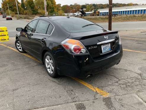 nissan altima for sale in Woonsocket, MA